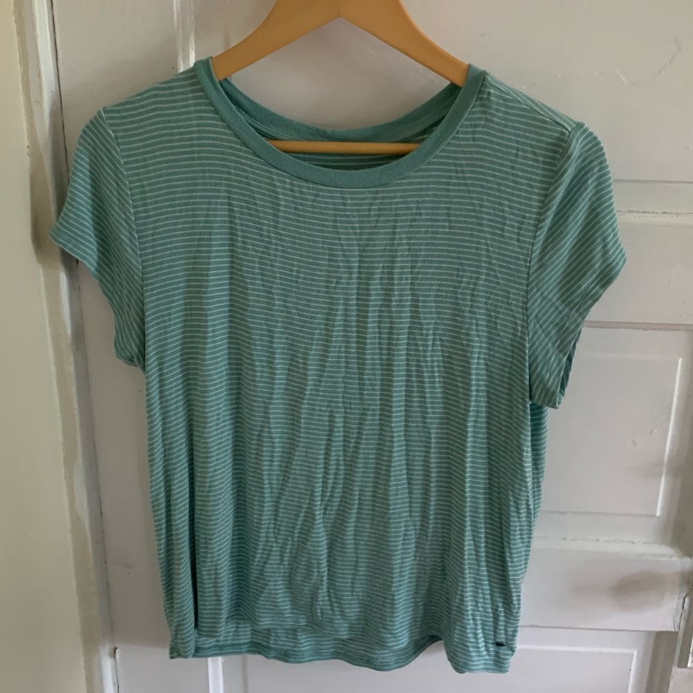 American Eagle tee